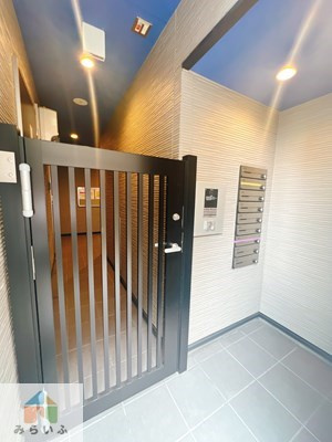 【エントランス】 | REVE今池