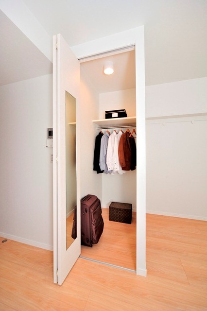 新品家具付きマンション冷泉町11(KaGood福岡)の収納|大きなものも収納できそうです