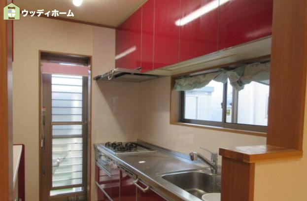 越谷市南町1丁目　中古一戸建てのキッチン