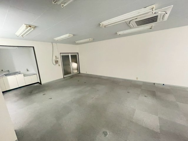 刈谷第１東海ビルの内装