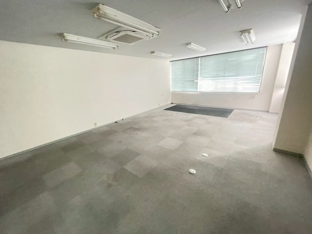 刈谷第１東海ビルの内装