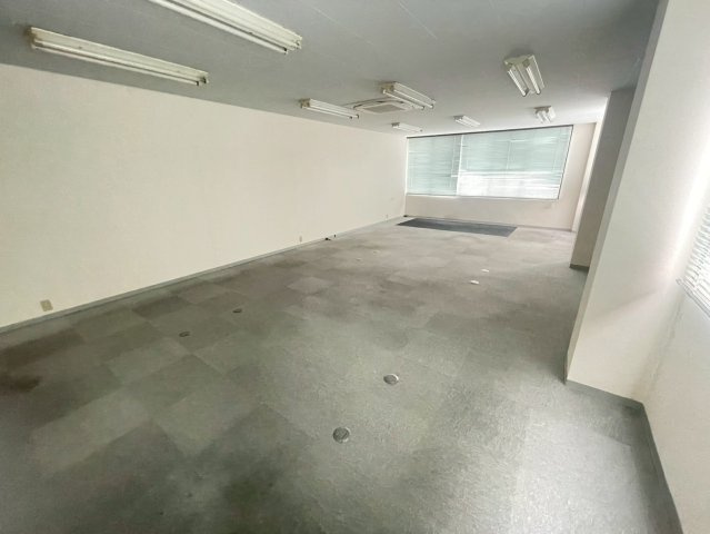 刈谷第１東海ビルの内装