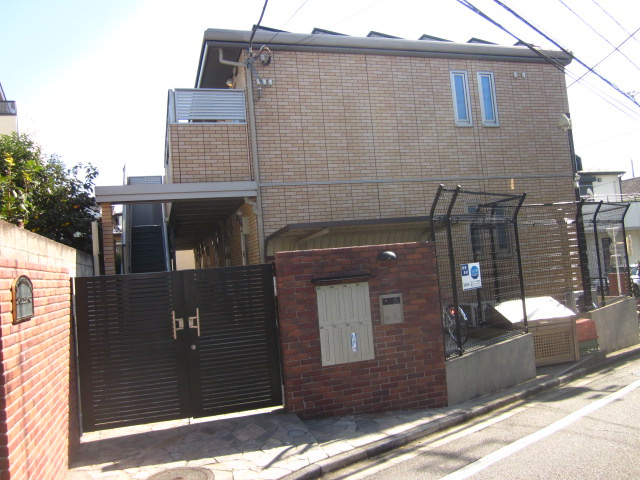 ビラアタッシュマンのエントランス