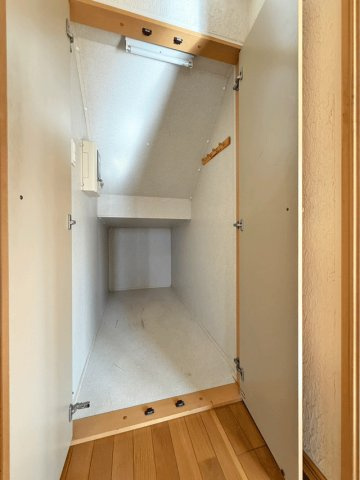 泉区南光台東1丁目　納戸付き収納豊富な住まい♪の収納