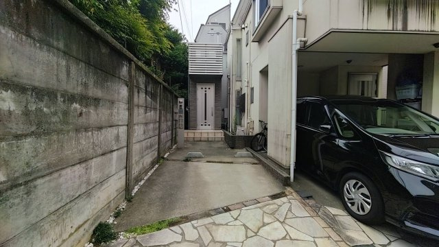 目黒区中町1丁目 戸建の前面道路含む現地写真|前面道路含む現地写真です