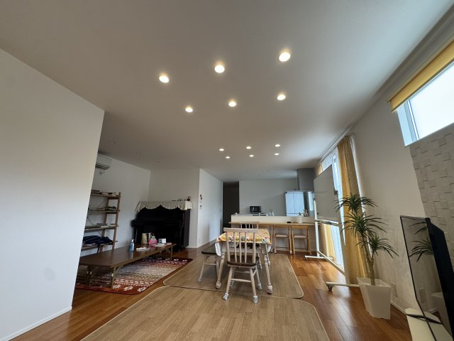 -三丁目不動産-　本庄市柏1丁目　注文住宅　オール電化のキッチン