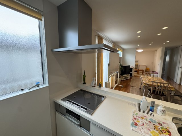 -三丁目不動産-　本庄市柏1丁目　注文住宅　オール電化のキッチン|きれいなキッチンです