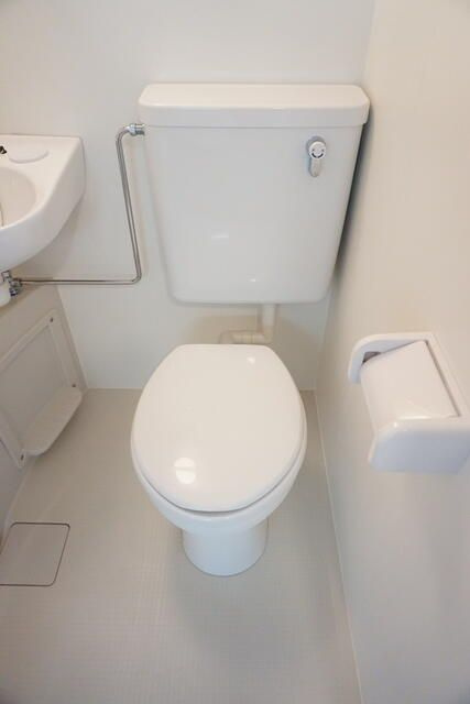 第二三菱荘のトイレ