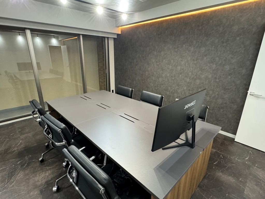 クローバー六本木