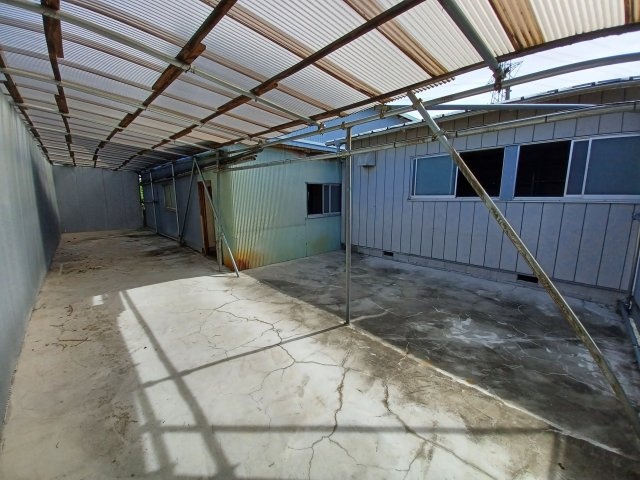 滑川町福田302-1倉庫の内装