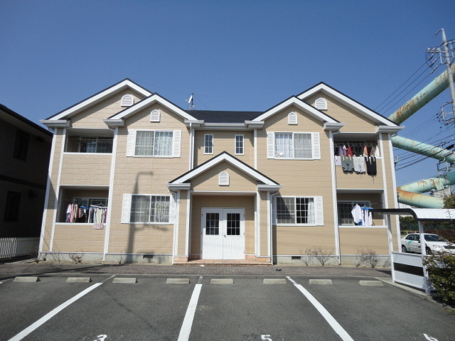 クオリティーⅡ番館の駐車場