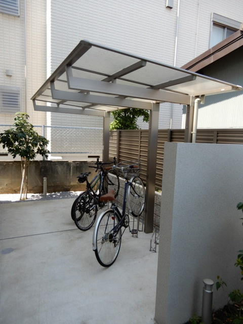 シェソワ等々力のその他共用部分|屋根付駐輪場