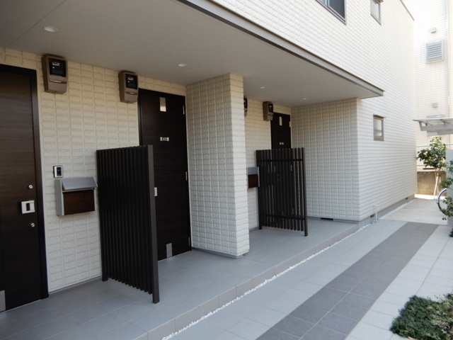 シェソワ等々力のエントランス|各お部屋の玄関扉