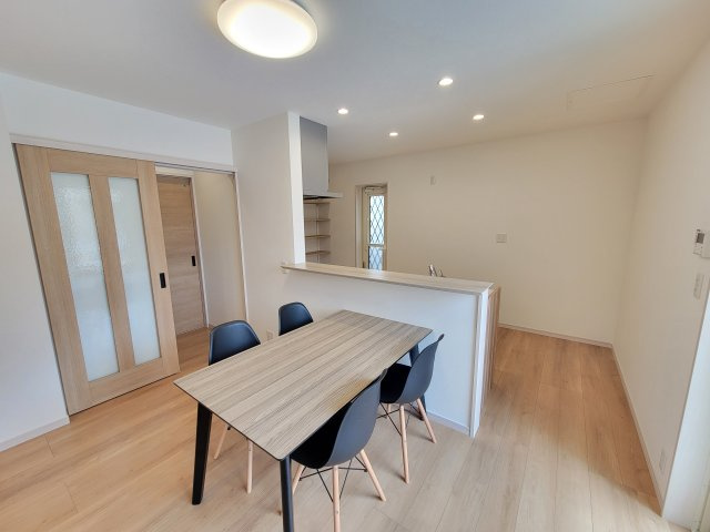 関戸4丁目1区画（377-58）・新築戸建の居間・リビング