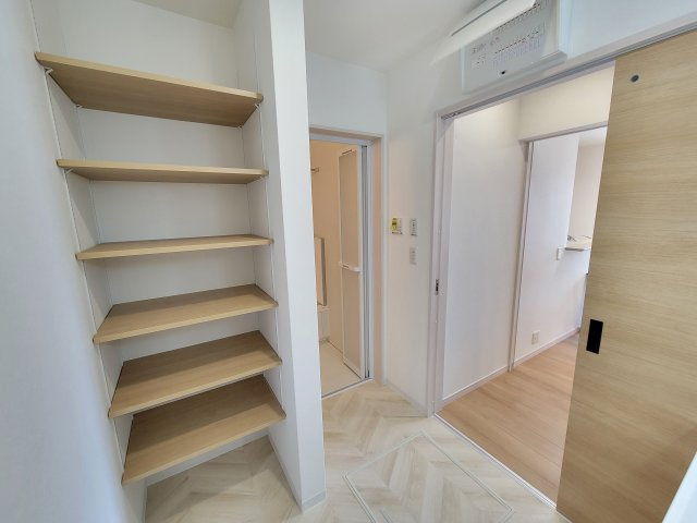 関戸4丁目1区画（377-58）・新築戸建の洗面所