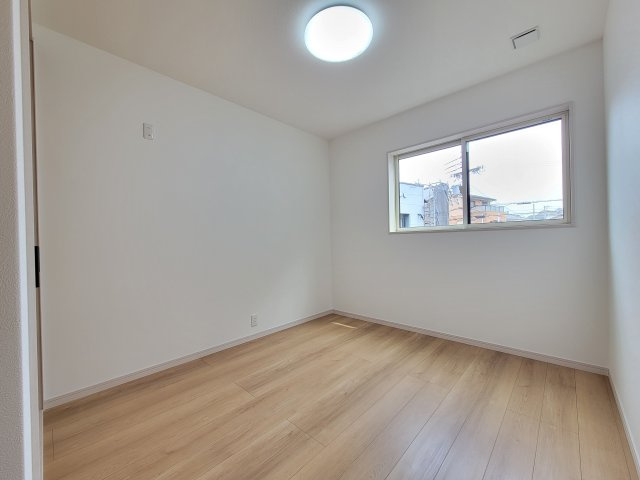 関戸4丁目1区画（377-58）・新築戸建の洋室