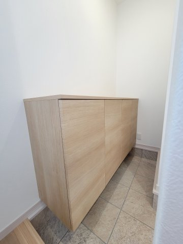 関戸4丁目1区画（377-58）・新築戸建の玄関