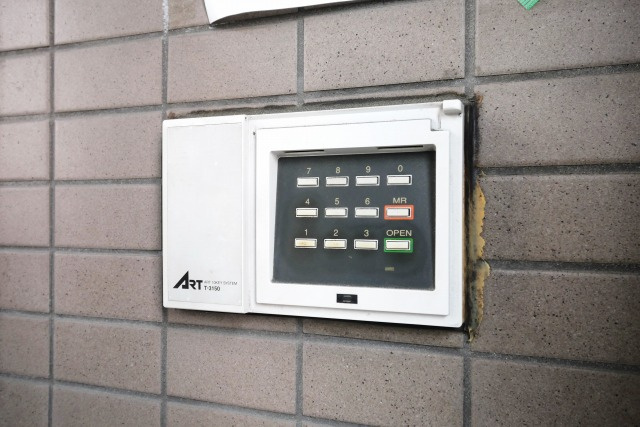 メゾンマルヨネ九条のセキュリティ