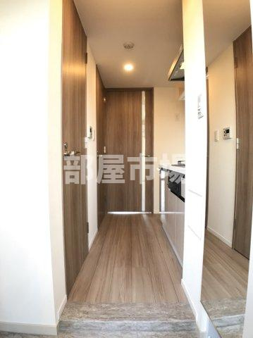 ARTESSIMO ESISの玄関