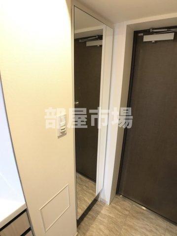 ARTESSIMO ESISの玄関