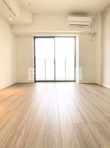 ARTESSIMO ESISの居間・リビング