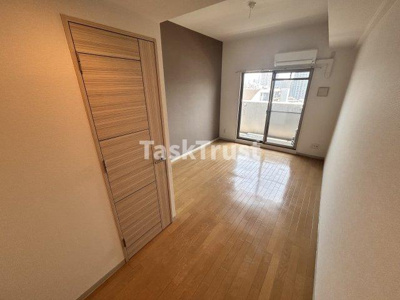 【居間・リビング】 | エスリード梅田北