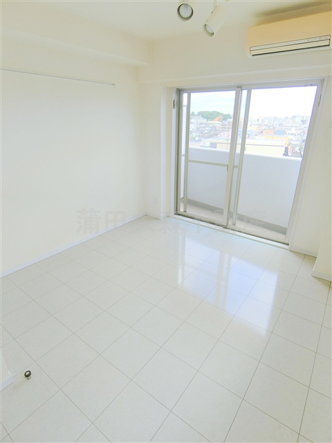 ドルチェ東京池上弐番館の居間・リビング