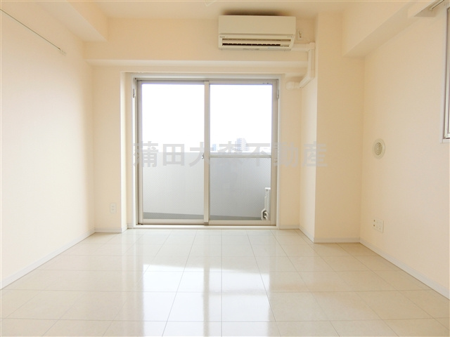 ドルチェ東京池上弐番館の居間・リビング