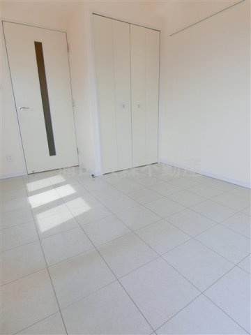 ドルチェ東京池上弐番館の居間・リビング