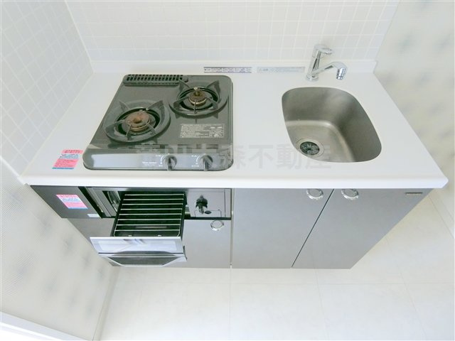 ドルチェ東京池上弐番館のキッチン|グリルつきキッチン