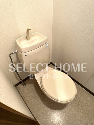 【トイレ】 | サンコーポラス | 落ち着いた色調のトイレです同型タイプ