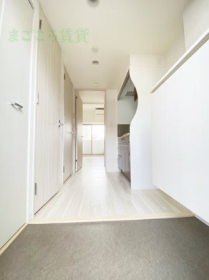 【玄関】 | レジュールアッシュ難波MINAMI