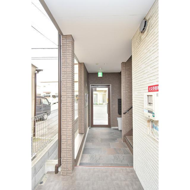 アヴェニール蛍池南町の居間・リビング