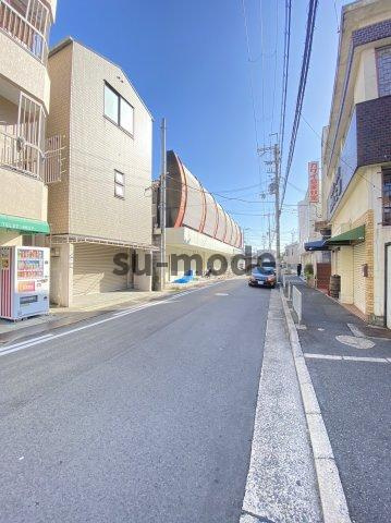 ソレーユ総持寺の周辺