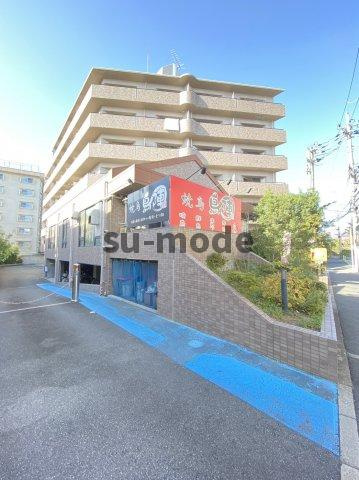 ソレーユ総持寺の外観