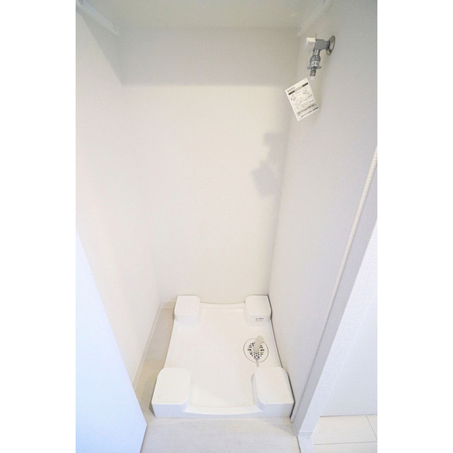 エスリード大阪クレストコートの洗面所