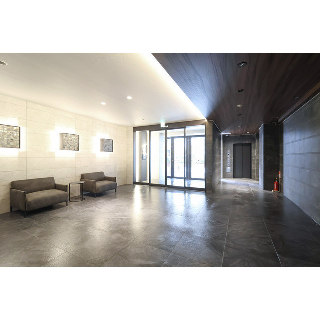 ファーストフィオーレ東灘の居間・リビング