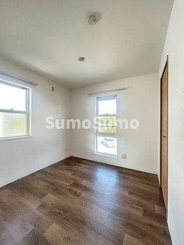 オリーブⅠの洋室|広々とした洋室です