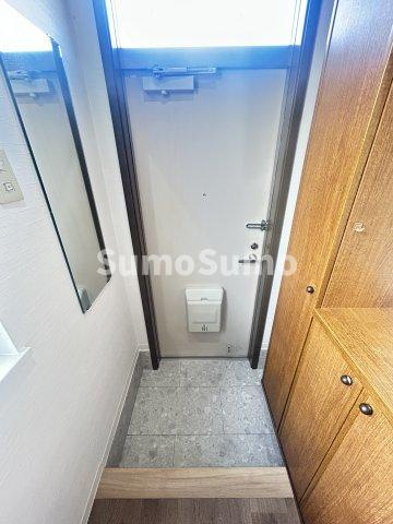 オリーブⅠの玄関|シンプルで使いやすい玄関です