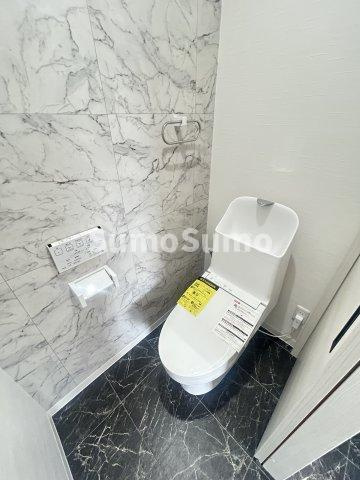 オリーブⅠのトイレ|ゆったりとした空間のトイレです