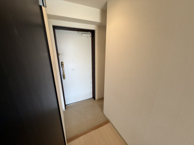 アイトーン豊中の玄関