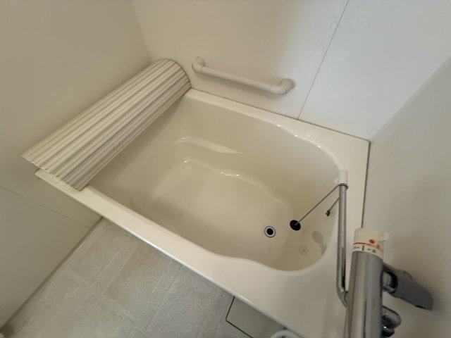 アイトーン豊中の浴室