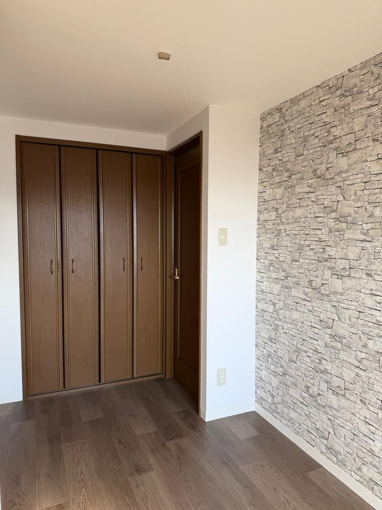 大観町Ｆビルの寝室|ゆとりの広さです