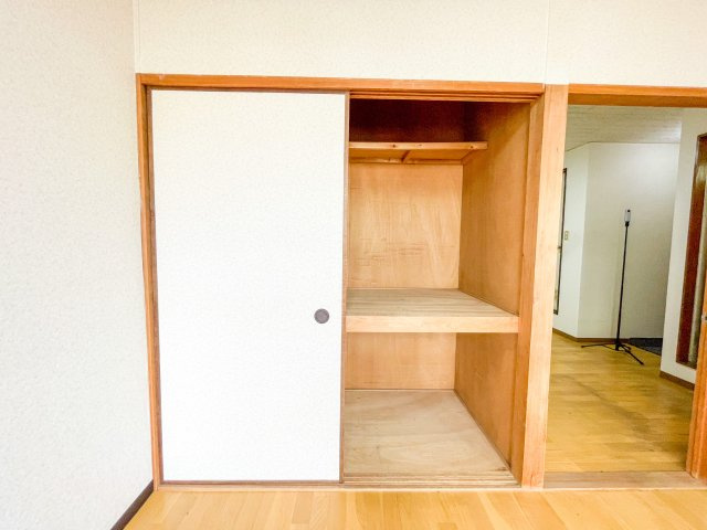 シャトー村井の収納