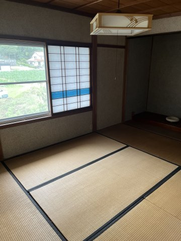 西郷町　戸建ての和室|2F和室　6帖の和室です。