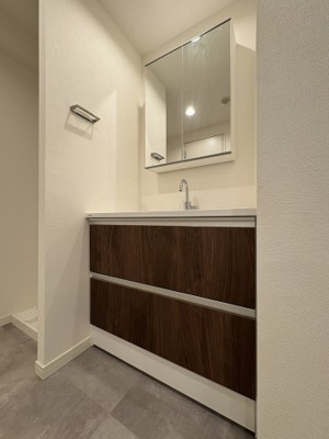 【独立洗面台】 | グラマシー恵比寿