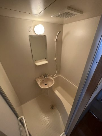 ヴェローナⅠの浴室