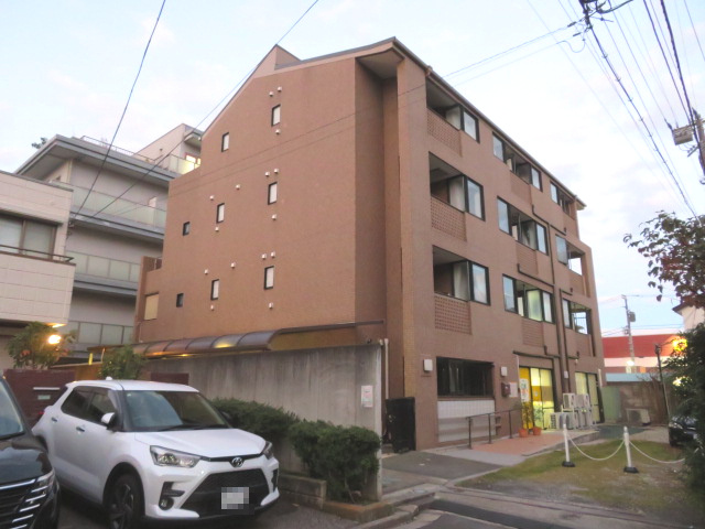 練馬区関町南４丁目の一棟マンションの外観