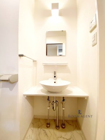 フローライト徳川の洗面所