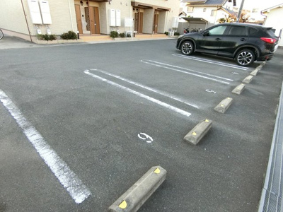 【駐車場】 | メゾフォルテ3